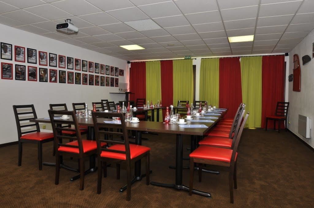 Enzo Hotels Cannes-Ecluse By Kyriad Direct Restaurant foto